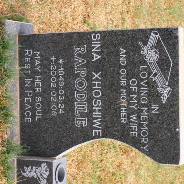 RAPODILE Sina Xhoshiwe 1949-2002