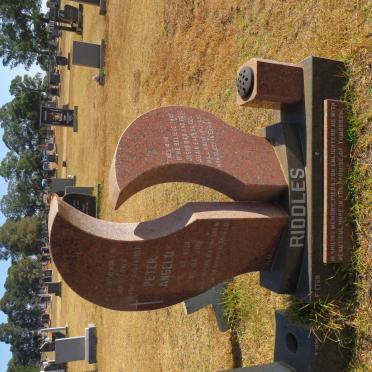 RIDDLES Peter Angelo 1974-2001