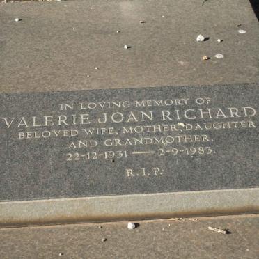 RICHARDS Valerie Joan 1931-1983