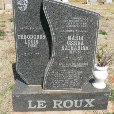 ROUX Theodorus Louis, le 19?8- &amp; Maria Gezina Katharina 1933-2009