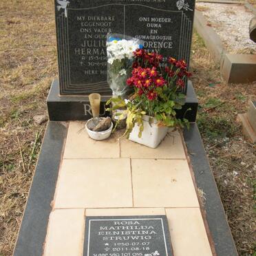 RUHLING Julius Hermann 1907-1976 &amp; Florence May 1927-2008 :: STRUWIG Rosa Mathilda Ernistina 1950-2011