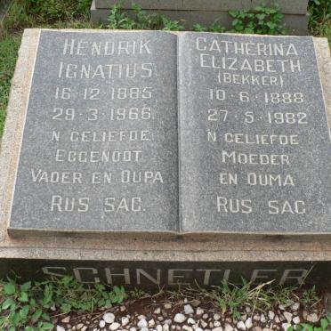 SCHNETLER Hendrik Ignatius 1885 &amp; Catherina Elizabeth BEKKER 1888-1982