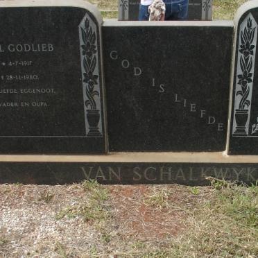 SCHALKWYK Carl Godlieb, van 1917-19?0 &amp; Cornelia Wilhelmina 1918-2000