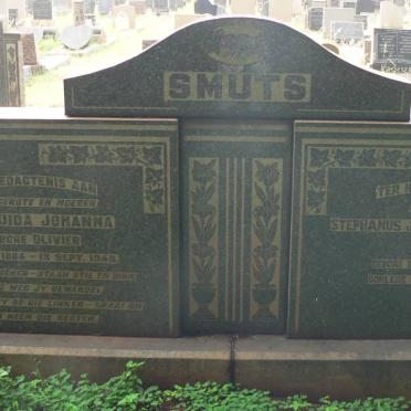 SMUTS Stephanus Johannes Nicolaas 1878-1960 &amp; Gertruida Johanna OLIVIER 1884-1949