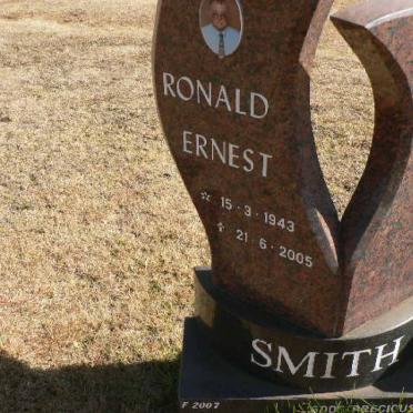 SMITH Ronald Ernest 1943-2005