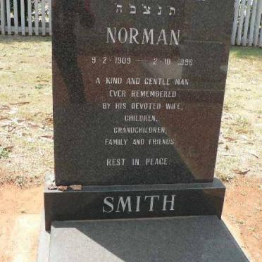 SMITH Norman 1909-1996