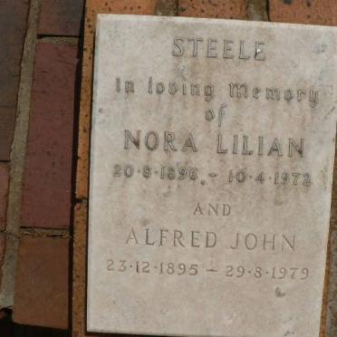 STEELE Alfred John 1895-1979 &amp; Nora Lilian 1896-1973
