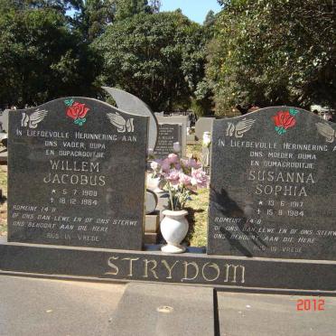 STRYDOM Willem Jacobus 1908-1984 &amp; Susanna Sophia 1917-1984
