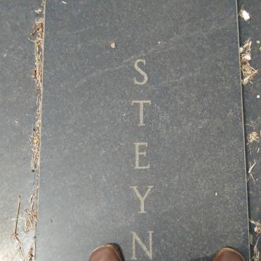 STEYN Lukas Cornelius 1915-1980 &amp; Anna Maria 1918-1993 