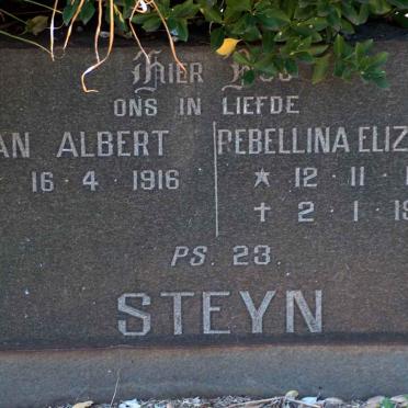 STEYN Jan Albert 1916- &amp; Rebellina Elizabeth 1914-1972