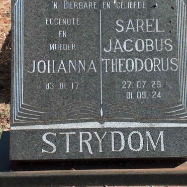 STRYDOM Sarel Jacobus Theodorus &amp; Johanna