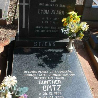 STIENS Lydia Klara 1897-1976 :: OPITZ Gunther 1956-2003