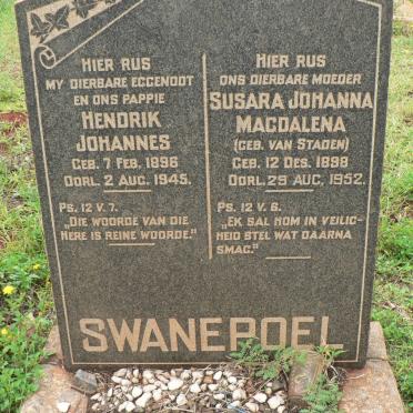 SWANEPOEL Hendrik Johannes 1896-1945 &amp; Susara Johanna Magdalena VAN STADEN 1898-1952