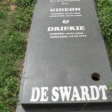 SWARDT Gideon, de 1925-1999 &amp; Driekie 1924-2010