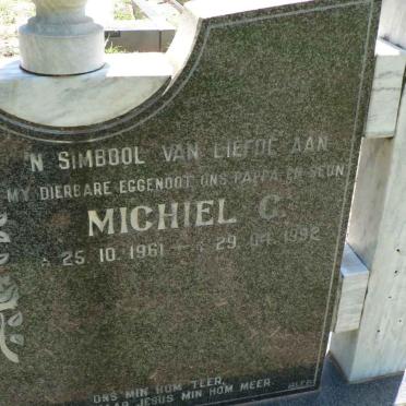 VILJOEN Michiel C. 1961-1992