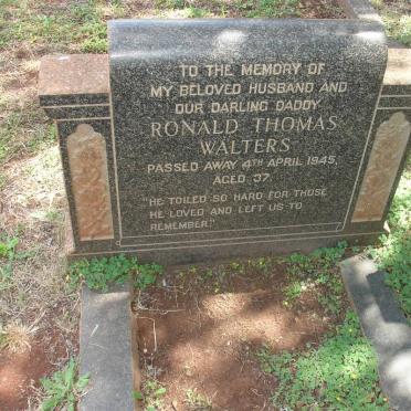 WALTERS Ronald Thomas -1945