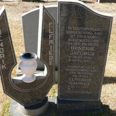 ?? Hendrik Jacobus 1940-2007 &amp; Elfriede Laurika 1945-