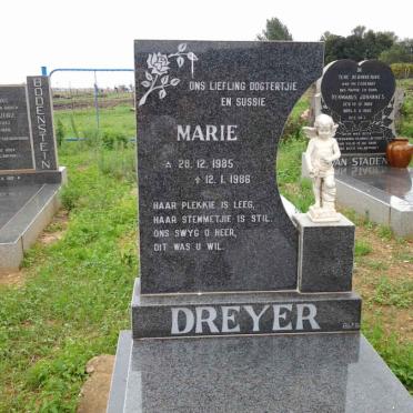 DREYER Marie 1985-1986