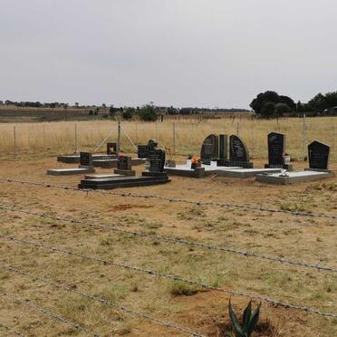 Gauteng, BRONKHORSTSPRUIT district, Modderfontein 490, farm cemetery