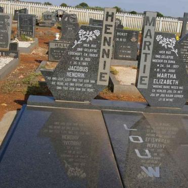 LOUW Jacobus Hendrik 1933-1987 &amp; Martha Elizabeth 1937-2000
