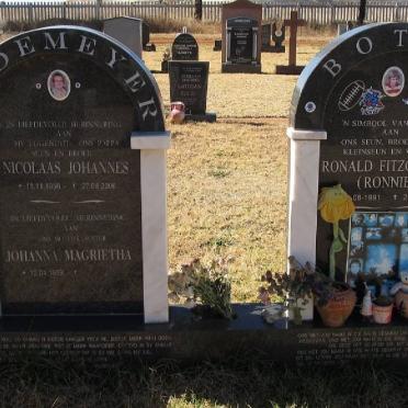 RADEMEYER Nicolaas Johannes 1956-2006 &amp; Johanna Magrietha 1959- :: BOTHA Ronald Fitgerald 1991-2009