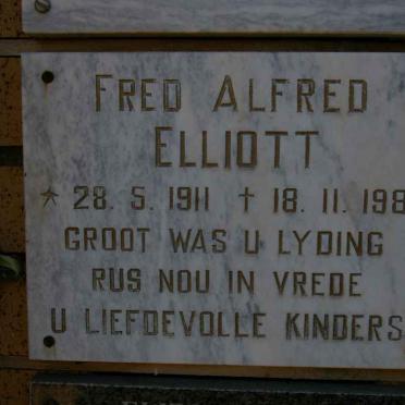 ELLIOTT Fred Alfred 1911-1987