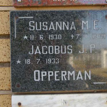OPPERMAN Jacobus J.P. 1933- &amp; Susanna M.E. 1930-1989