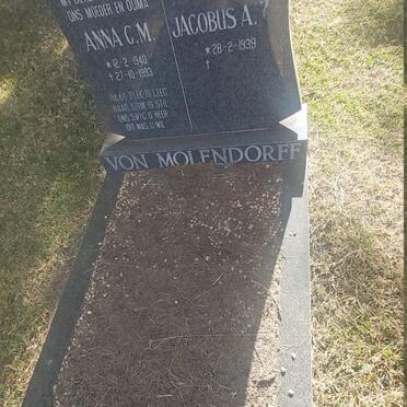 MOLENDORFF Jacobus A., von 1939- &amp; Anna C.M. 1940-1993