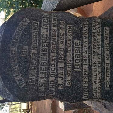 LIEBENBERG J.S. -1920 :: LIEBENBERG Bobbie -1912