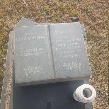 ? Anna Elizabetha 1923-2004