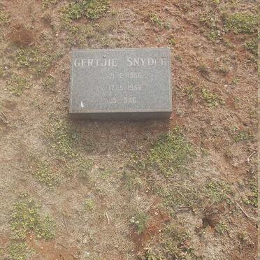 SNYDER Gertjie 1956-1956