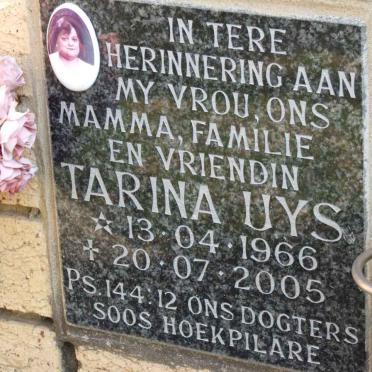 UYS Tarina 1966-2005