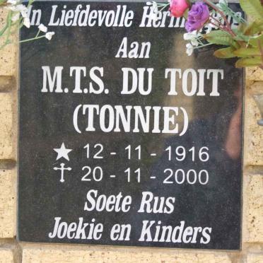 TOIT M.T.S., du 1916-2000