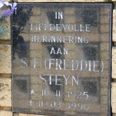 STEYN S.F. 1925-1996