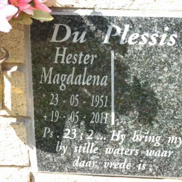PLESSIS Hester Magdalena, du 1951-2011