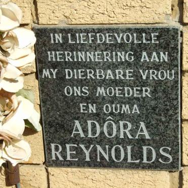 REYNOLDS Adora
