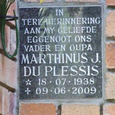 PLESSIS Marthinus J., du 1938-2009