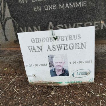 A - Surnames :: Vanne - A