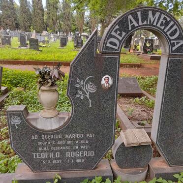 A - Surnames :: Vanne - A