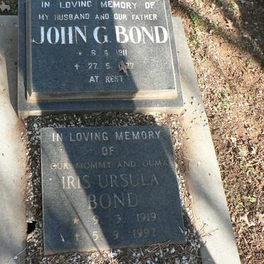 BOND John G. 1911-1977 &amp; Iris Ursula 1919-1992