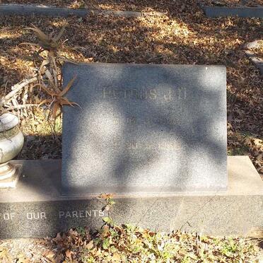 BUYS Petrus J.D. 1890-1989  & Susanna C. 1897-1969_2