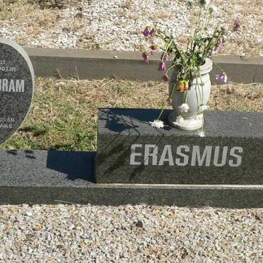 ERASMUS Gert Willem Abram 1915-1992 &amp; Martha Maria Magdalena DAVIS 1924-2011