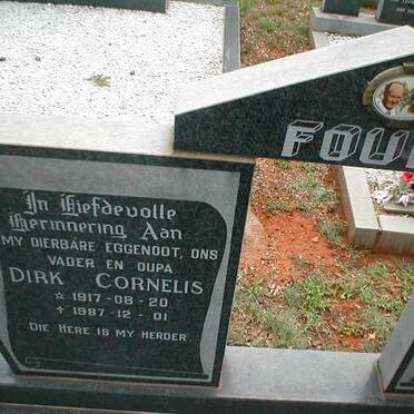 FOURIE Dirk Cornelis 1917-1987 &amp; Petronella Johanna VOS 1920-