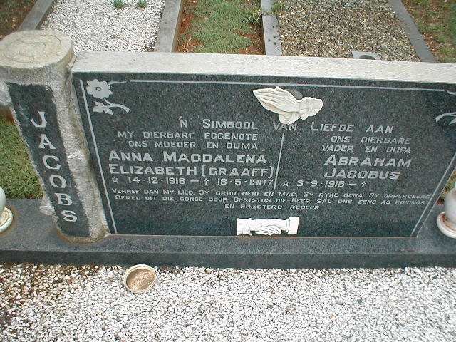 JACOBS Abraham Jacobus 1918- &amp; Anna Magdalena Elizabeth GRAAFF 1916-1987