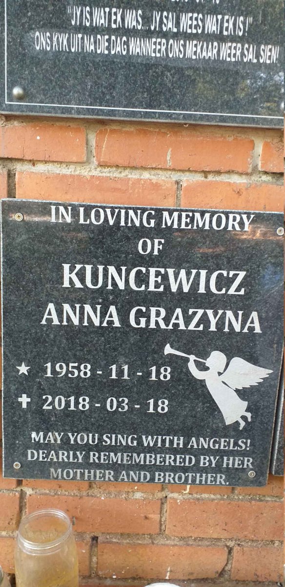 KUNCEWICZ Anna Grazyna 1958-2018