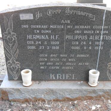 KRIEL Philippus Albertus 1899-1970 &amp; Hermina H.F. 1909-1991 :: KRIEL Petrus L. 1971-2004