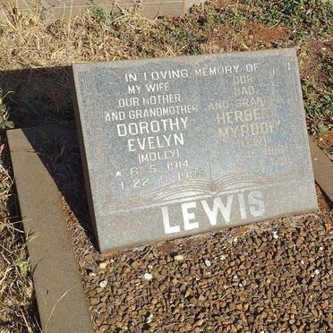 LEWIS Herbert Myrddin 1916-1991 & Dorothy Evelyn 1914-1985 _1