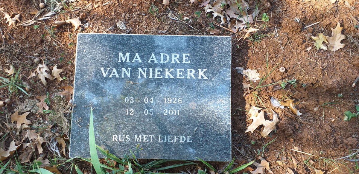 NIEKERK Adre, van 1926-2011