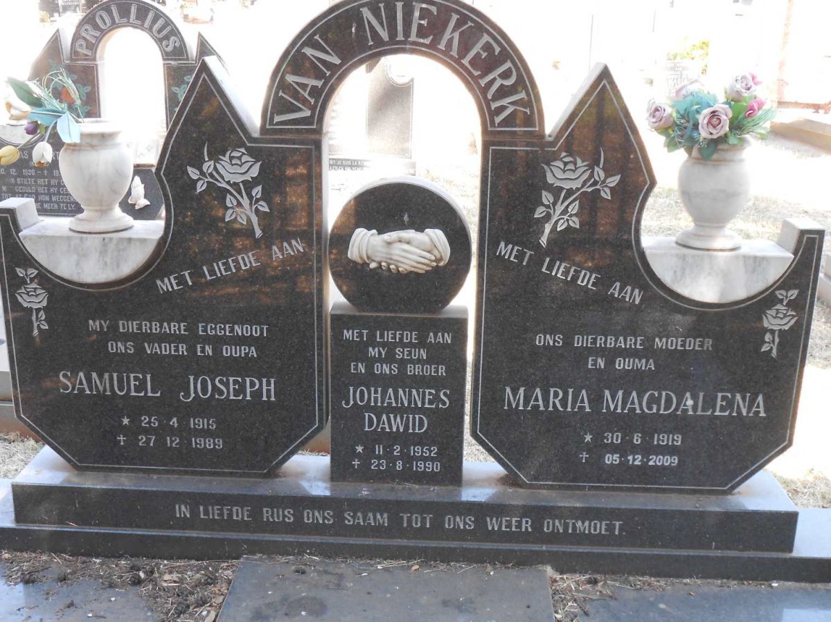 NIEKERK Samuel Joseph, van 1915-1989 &amp; Maria Magdalena 1919-2009 :: VAN NIEKERK Johannes Dawid 1952-1990