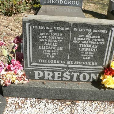 PRESTON Thomas Edward 1928-2006 &amp; Sally Elizabeth 1937-1998